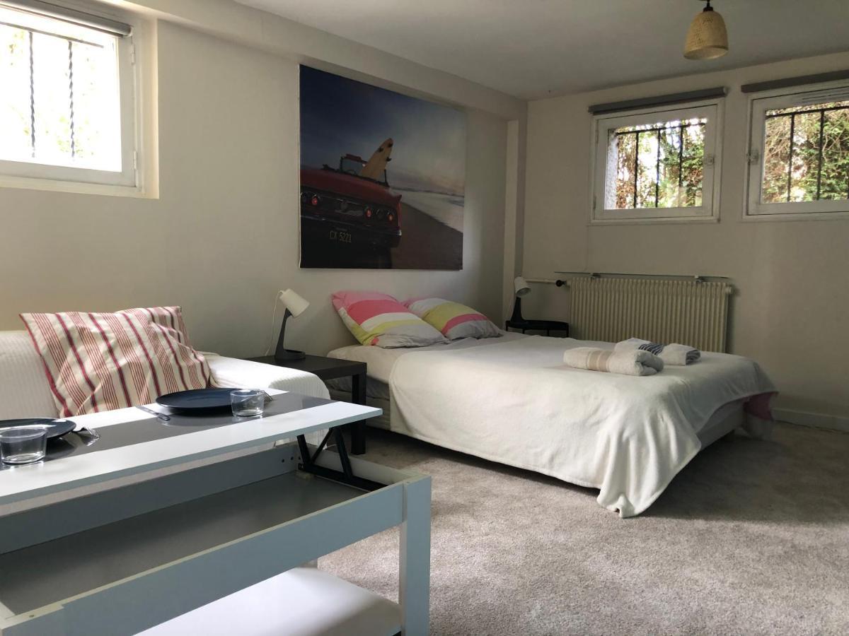 Chambre indépendante aux pied des Pyrénées Billere Extérieur photo